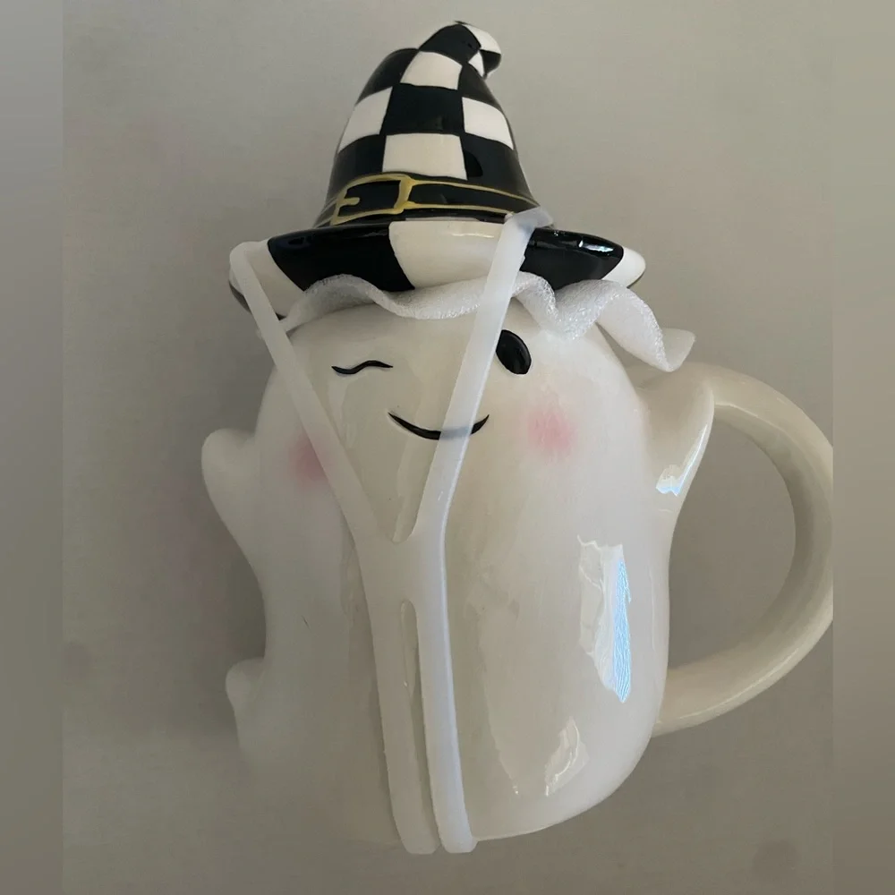 Halloween ghost and witch hat lid coffee tea cup black and white checker pattern